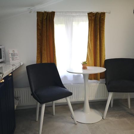 Ivy Boutique Apartment บราชอฟ ภายนอก รูปภาพ