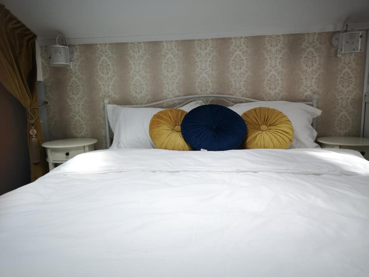 Ivy Boutique Apartment บราชอฟ ภายนอก รูปภาพ